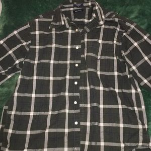 Nautica men’s flannel; dark green and white